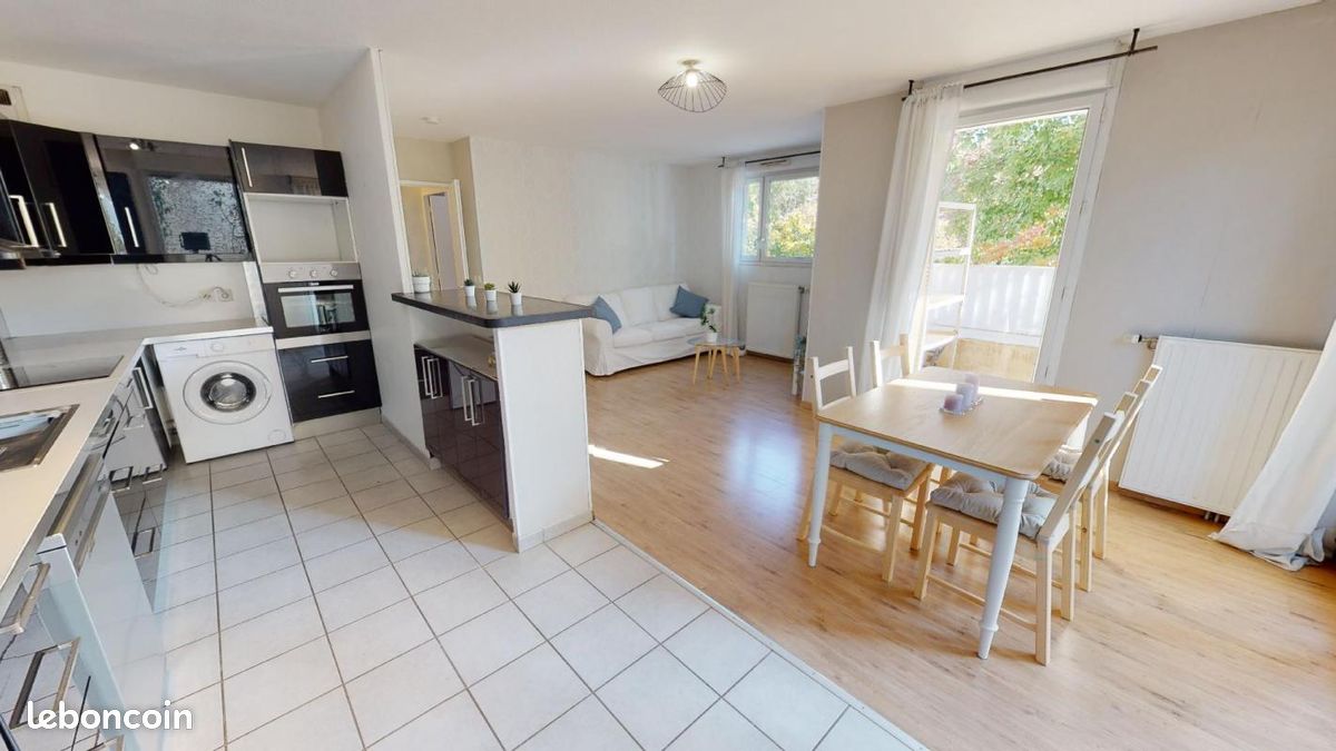 Appartement 2 pièces 66 m² · à Grenoble · 66 m² · 942 €