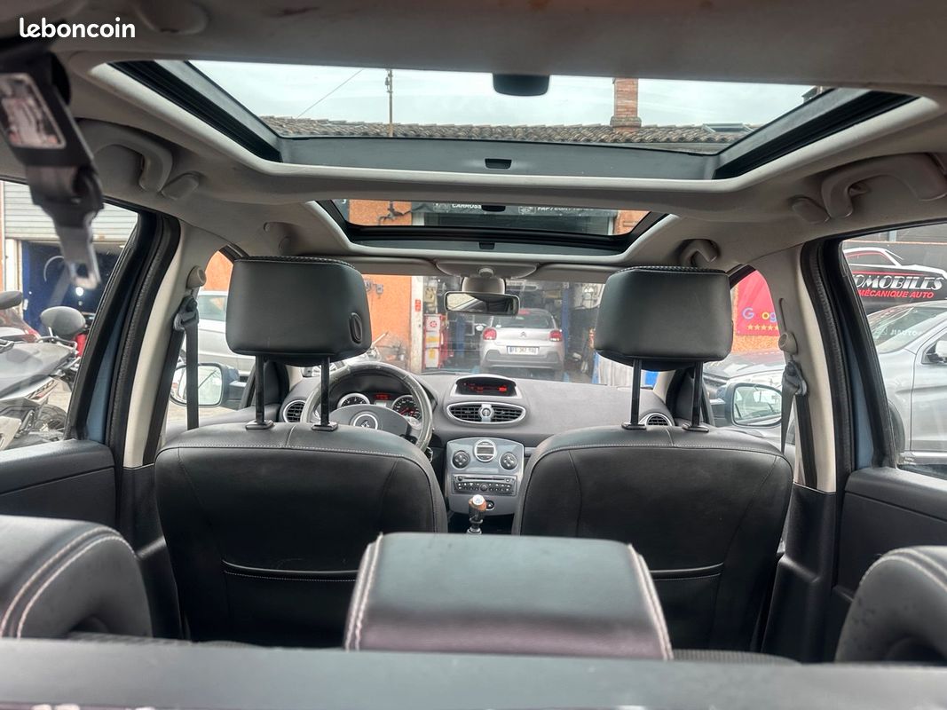 Clio III Estate 1.5 DCI 105 BV6 EXCEPTION TOIT OUVRANT (image 2)