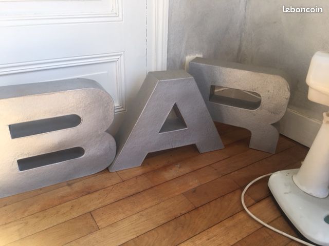 Logo BAR (image 1)