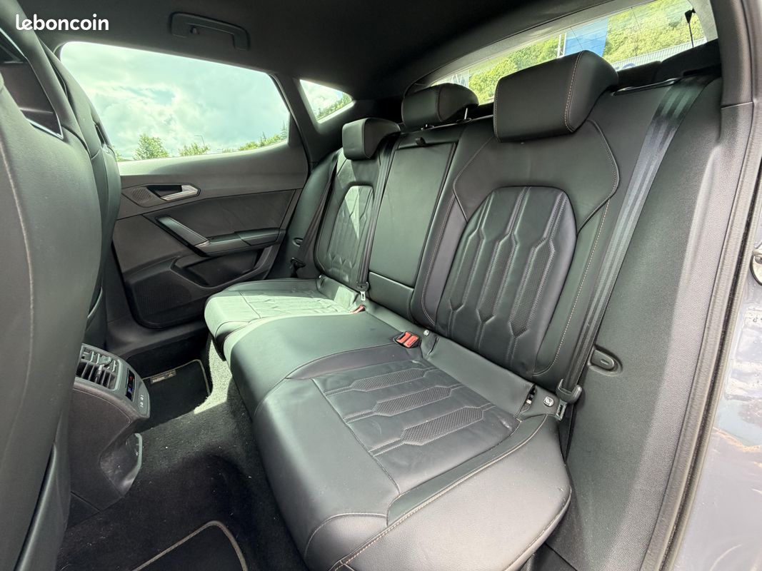 CUPRA Formentor 1.4 e-HYBRID 245 ch DSG6 VZ (image 28)