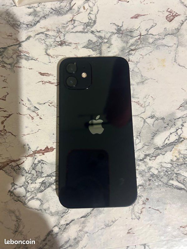 IPhone 12 (image 2)