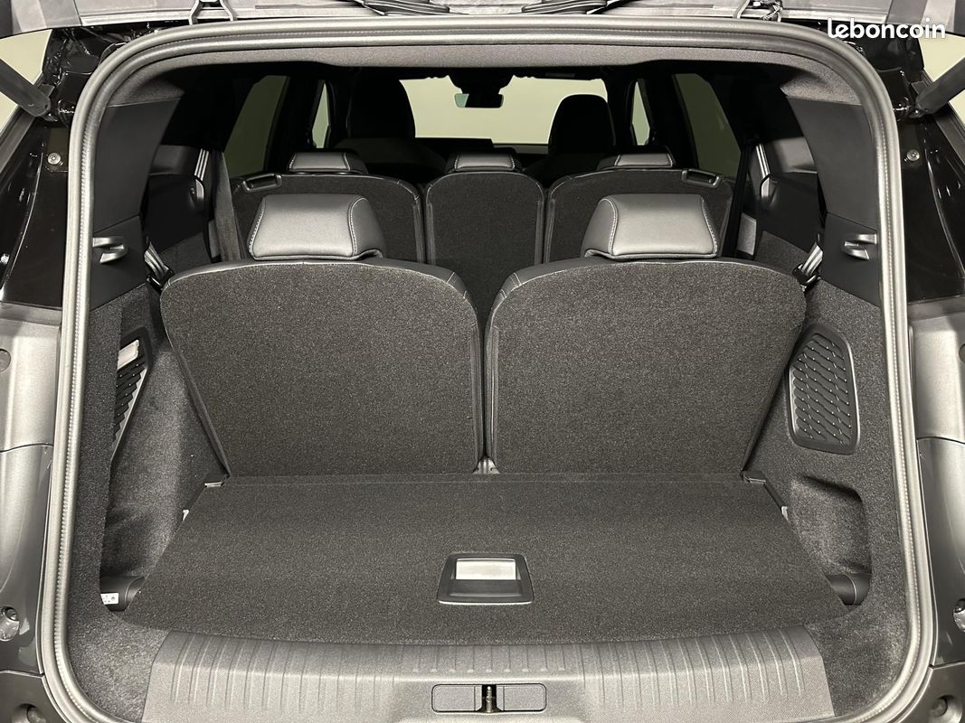 PEUGEOT 5008 1.2i Hybrid 145 e-DCS6 GT 360 7PL (image 7)