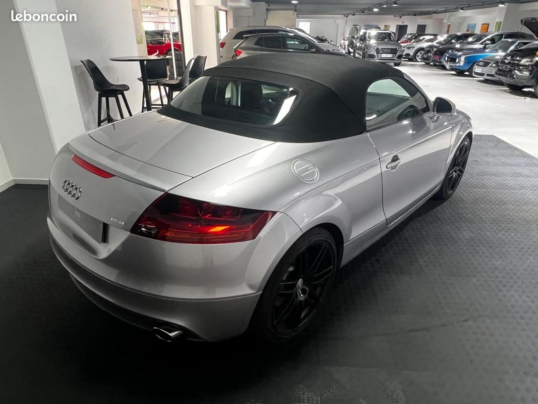 AUDI TT Roadster Quattro 3.2i V6 ROADSTER 2007 . PHASE 1 (image 19)