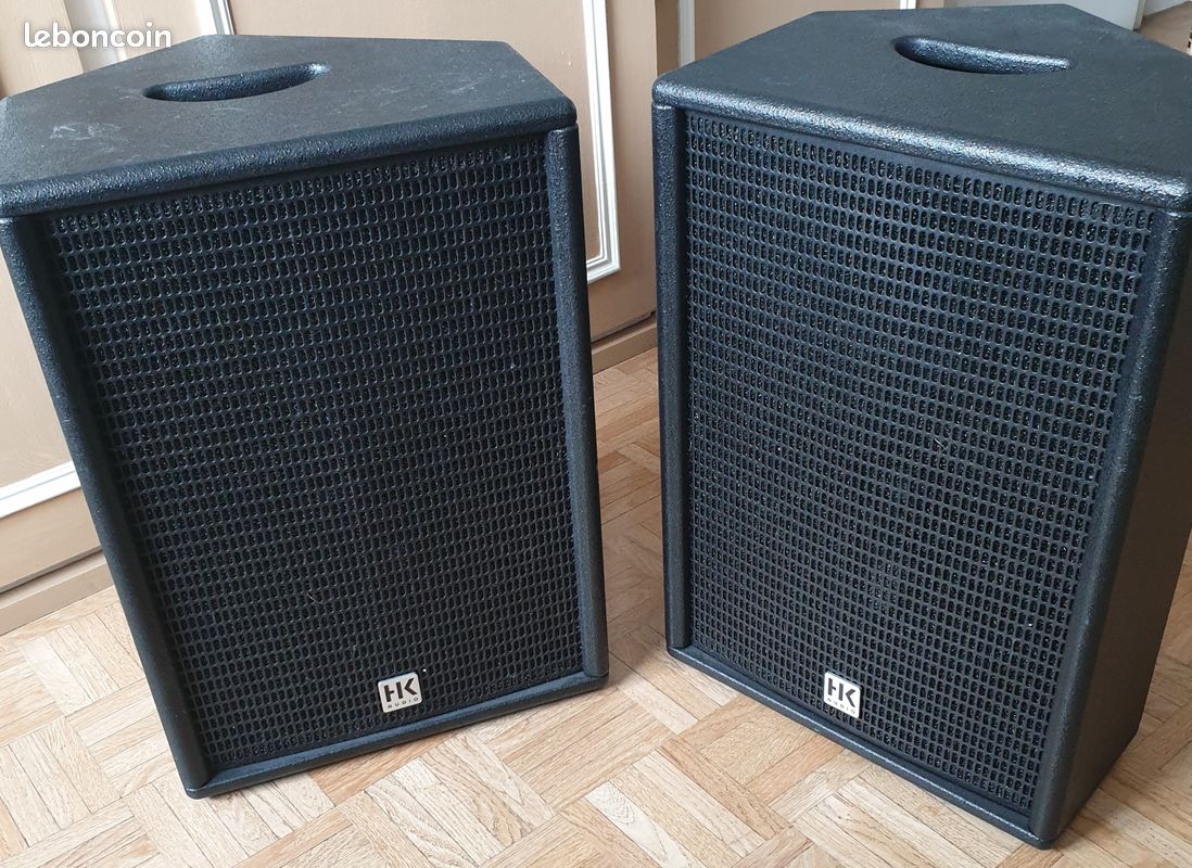 KIT DE SONORISATION COMPLET Disco 480W IBIZA SOUND DJ300 Ampli - Table