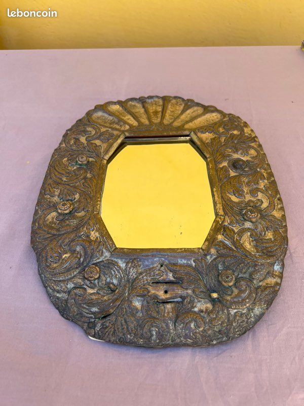 Miroir ancien (image 1)