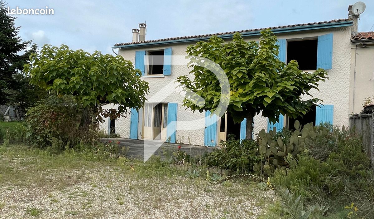 Maison 5 pièces 150 m² · à Sablons · 150 m² · 134 000 €