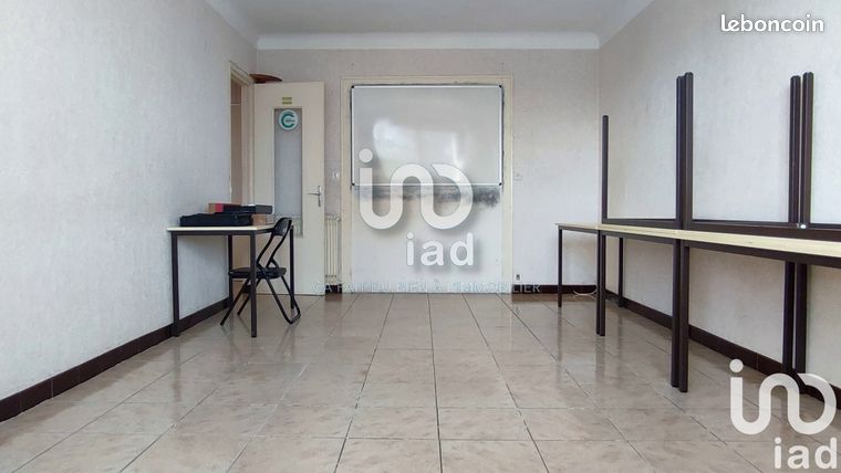 https://img.leboncoin.fr/api/v1/lbcpb1/images/04/a6/b8/04a6b80f4eeee952af77c30f339fa6db3ea64f03.jpg?rule=ad-image
