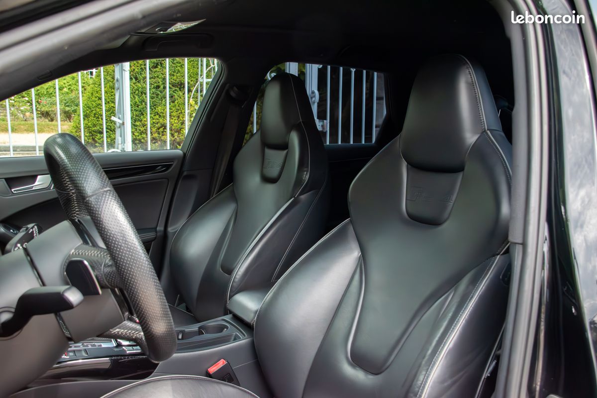 Audi RS4 Avant (B8) 4.2 TFSI V8 450ch *Châssis Sport Plus / Sièges électriques chauffants à mémoire / Différentiel quattro Sport / Feux dynamiques / Radars + Caméra (image 4)