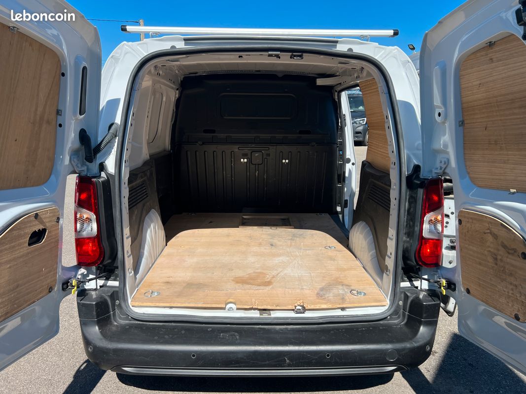 Peugeot Partner 1.5 BlueHDi 100 ch Premium (image 3)