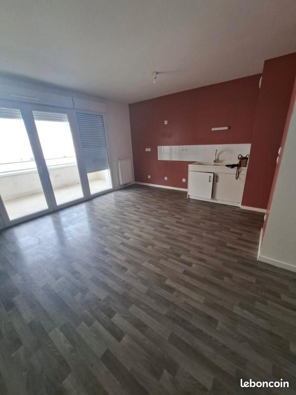 Appartement 4 pièces 90 m² · à Dijon · 90 m² · 873 €