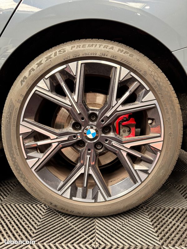 BMW SERIE 1 120D 163CH - PACK M SPORT PRO - HUD - TOIT OUVRANT - FREINS M SPORT ROUGE - CAM 360° - GARANTIE BMw (image 22)