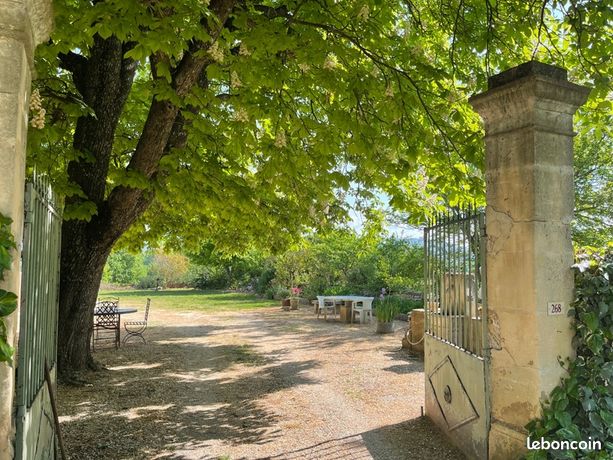 Maison 6 pièces 228 m²