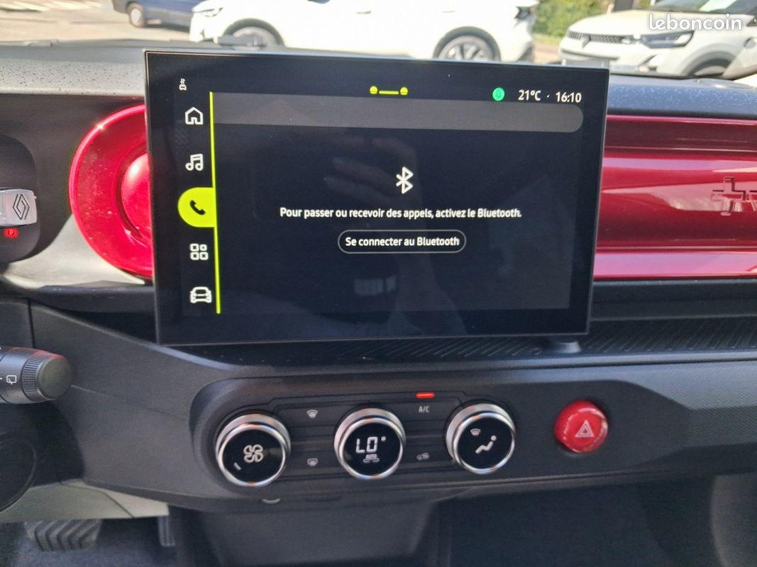 Renault Twingo E-tech (4) techno 80 ch autonomie urbaine (image 25)