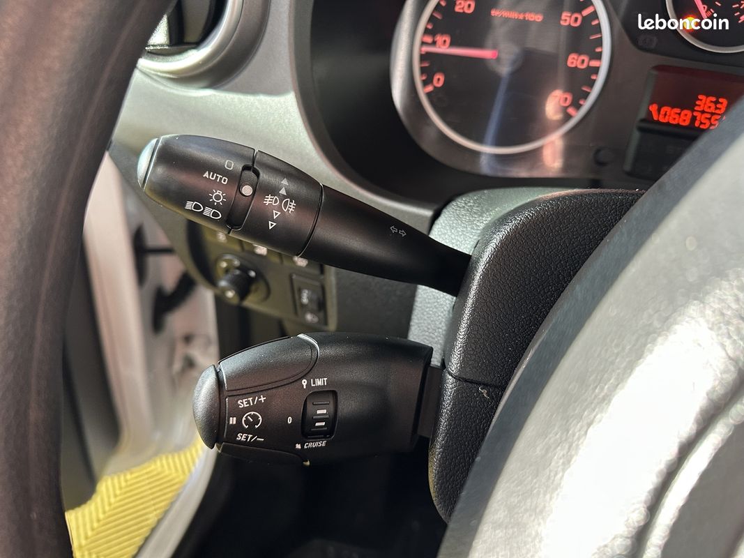 Citroen BERLINGO PURETECH 110CH TPMR (image 11)