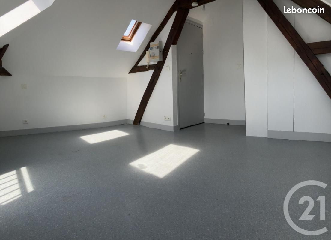 Appartement 1 pièce 15 m² · à Troyes · 15 m² · 320 €/mois