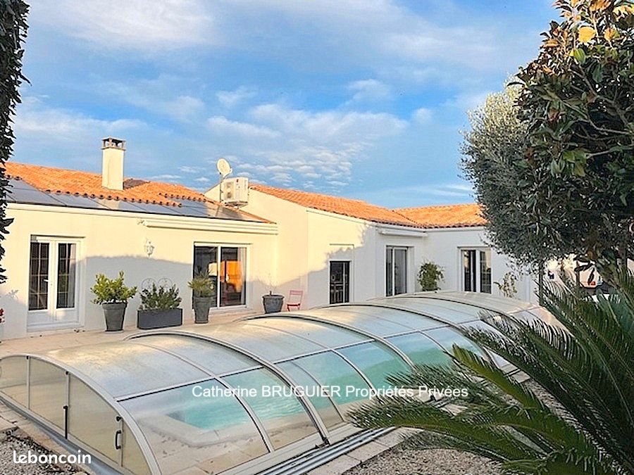Maison 5 pièces 151 m² · à Saint-Sauveur-d'Aunis · 151 m² · 424 700 €