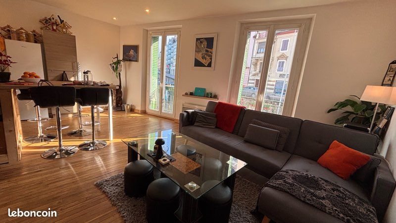 Appartement 3 pièces 60 m² · à Évian-les-Bains · 60 m² · 1 200 €/mois