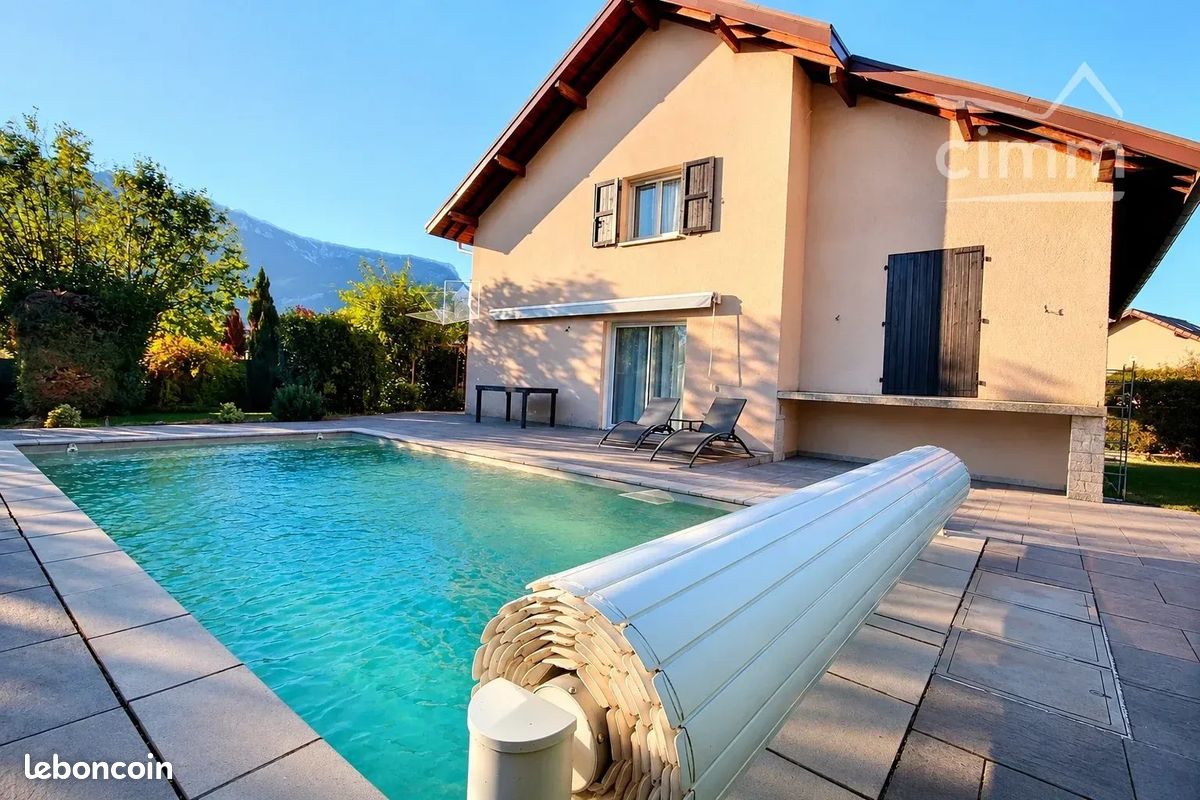 Maison 8 pièces 177 m² · à Pontcharra · 177 m² · 445 000 €