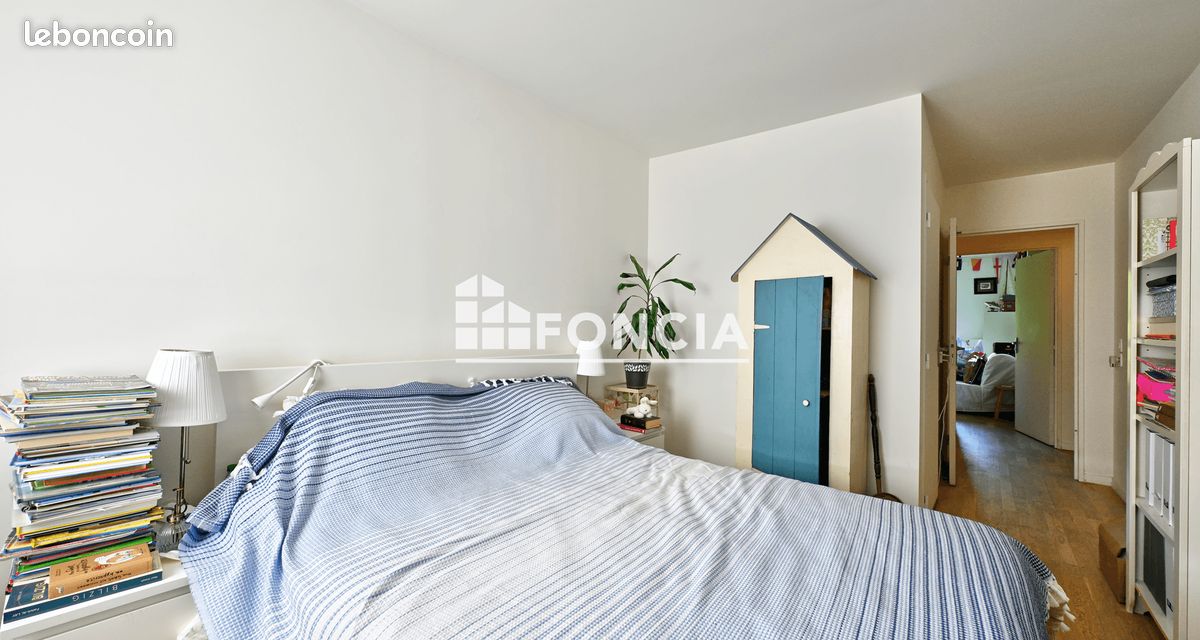 Appartement 4 pièces 83 m² · à Guyancourt · 83 m² · 300 000 €