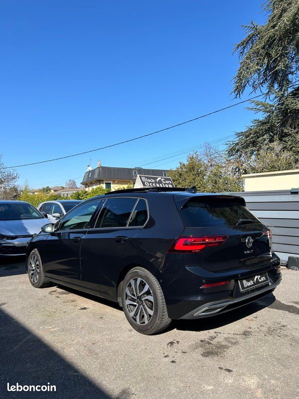 Volkswagen Golf 8 Active 2.0 tdi 150ch dsg7 ToitPano/Caméra/AffichageTêteHaute/GarantieVolkswagen2027 (image 2)