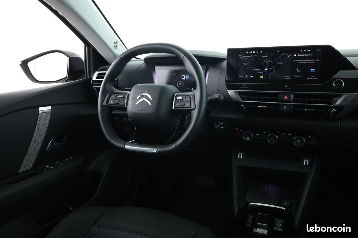 Citroen C4 1.2 PureTech Max EAT8 131 ch (image 7)