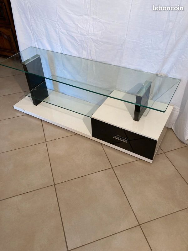 MEUBLE TÉLÉVISION et HI-FI (image 1)