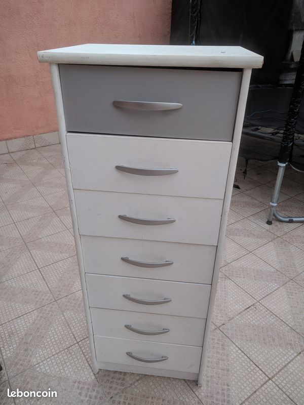 Meuble de rangement (image 1)