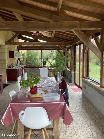 Maison 12 pièces 347 m²