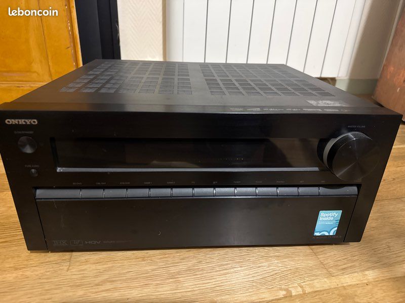 Onkyo tx nr 818 (image 1)