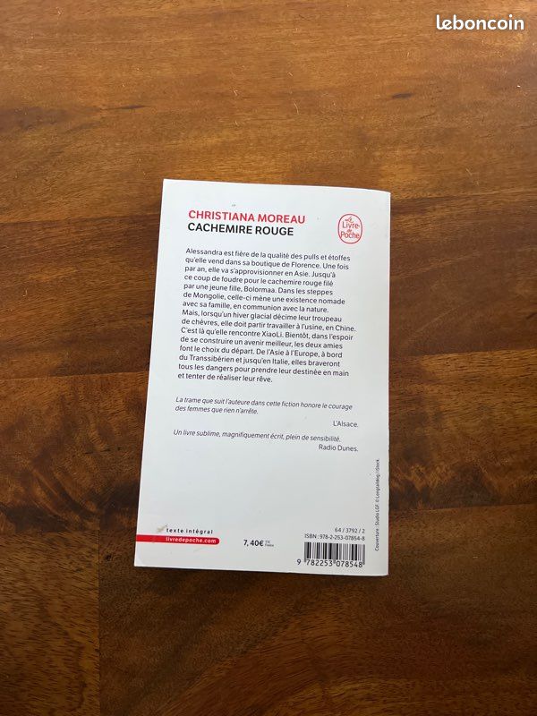 Cachemire rouge de Christiana Moreau (image 3)