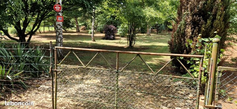 Terrain d'agrément non constructible pour l'instant