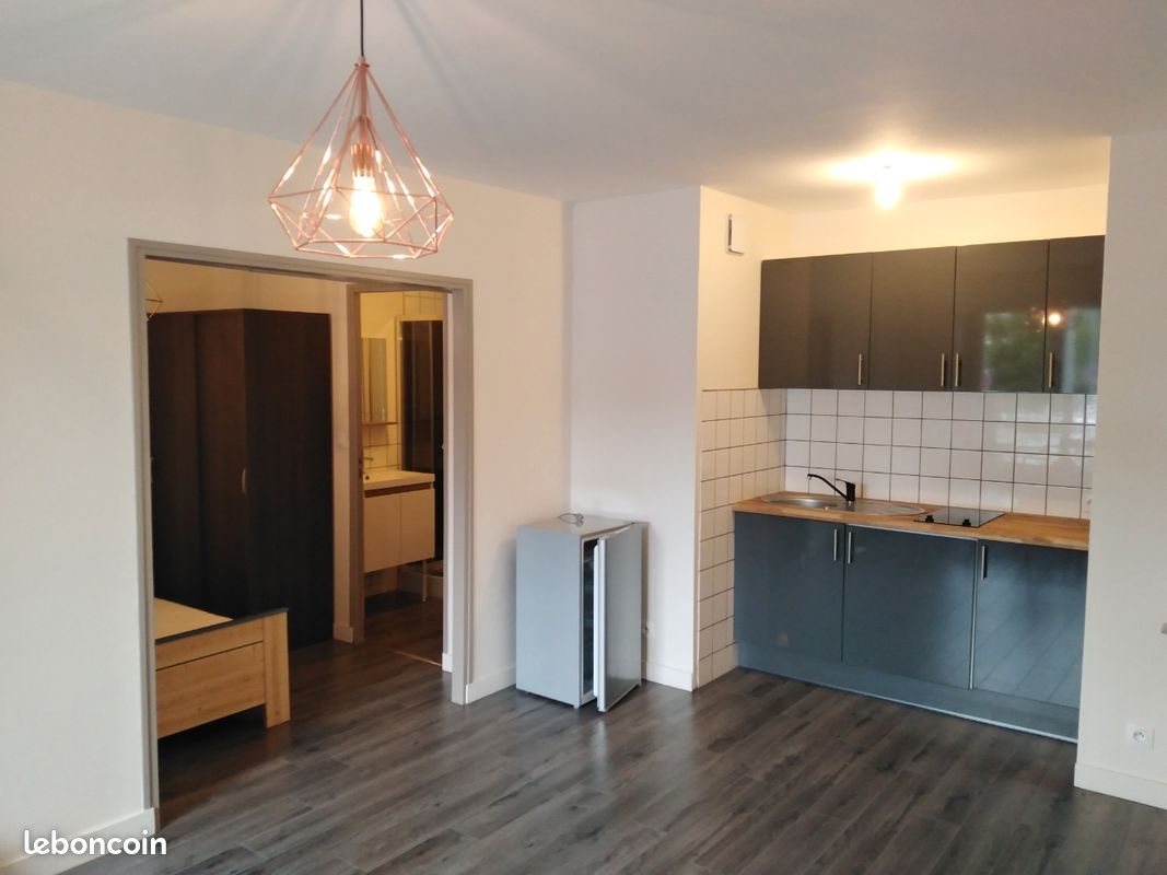 Appartement 1 pièce 27 m² · à Angers · 27 m² · 520 €/mois