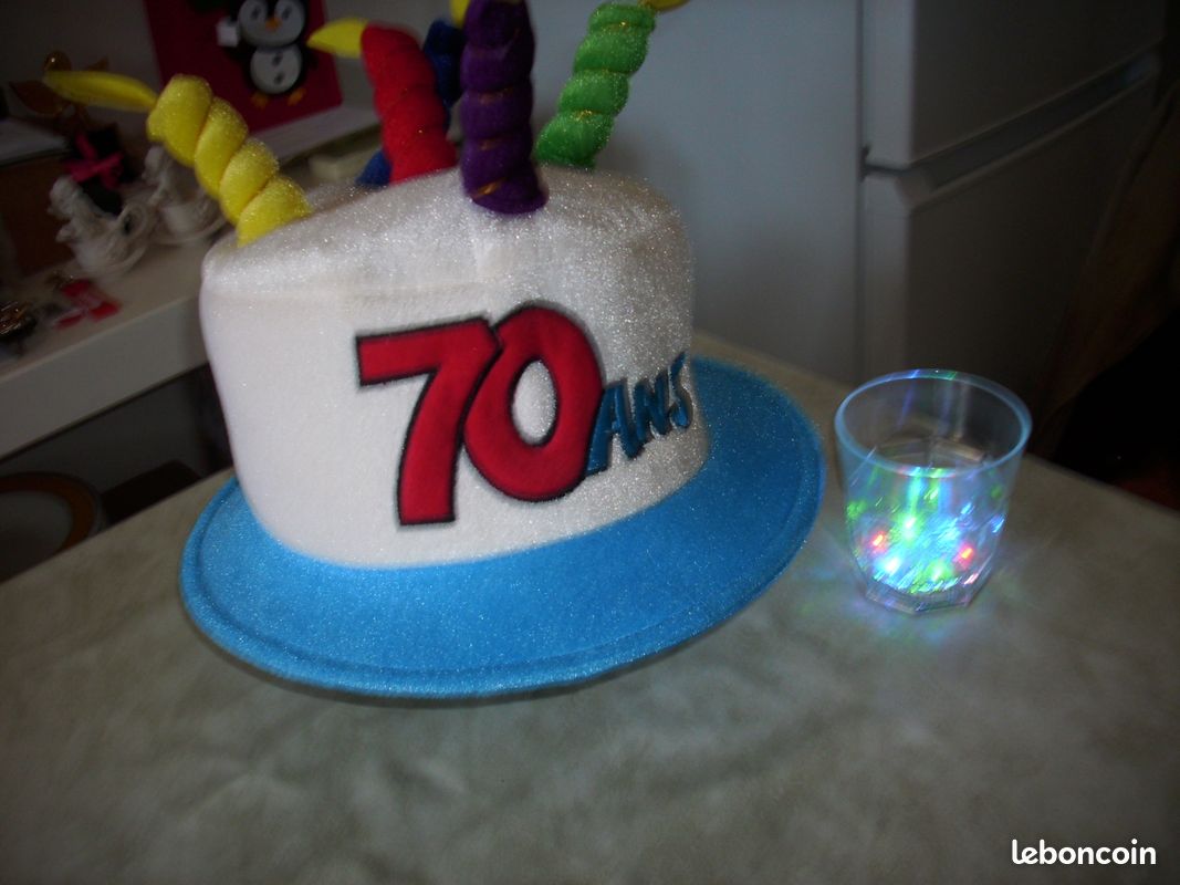 Chapeau D'anniversaire 70 Ans - Neuf, Emballage D'origine, Marque Surprisez Vous