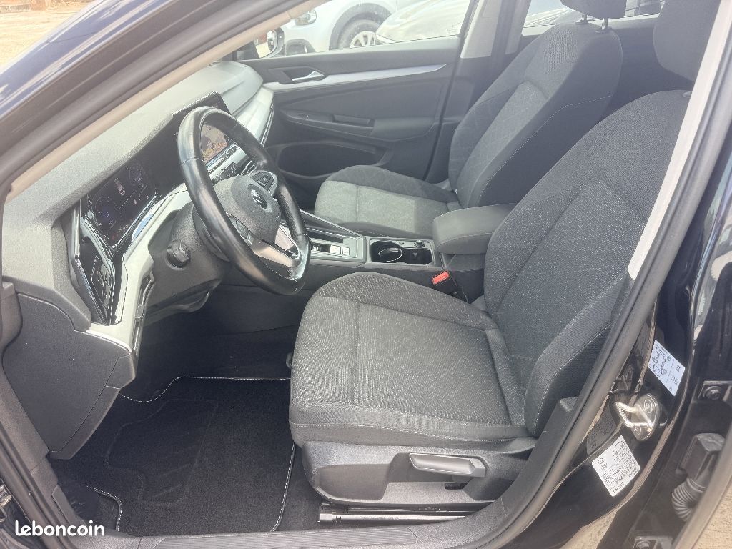 Volkswagen Golf 2.0 TDI SCR 150 DSG7 Life 1st (image 9)
