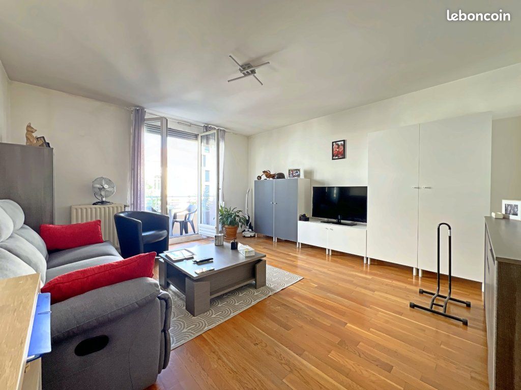 Appartement 2 pièces 50 m² · à Saint-Étienne · 50 m² · 75 000 €