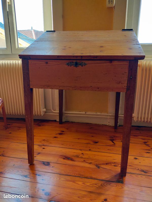Meuble rustique alsacien (image 1)