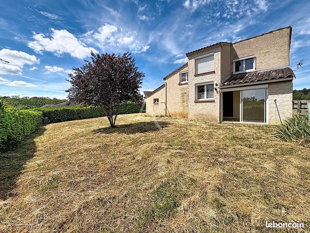 Maison 3 pièces 68 m² · à Puy-l'Évêque · 68 m² · 610 €