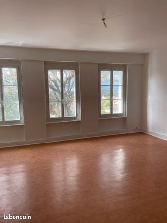 Appartement à Louer Brassac Les Mines