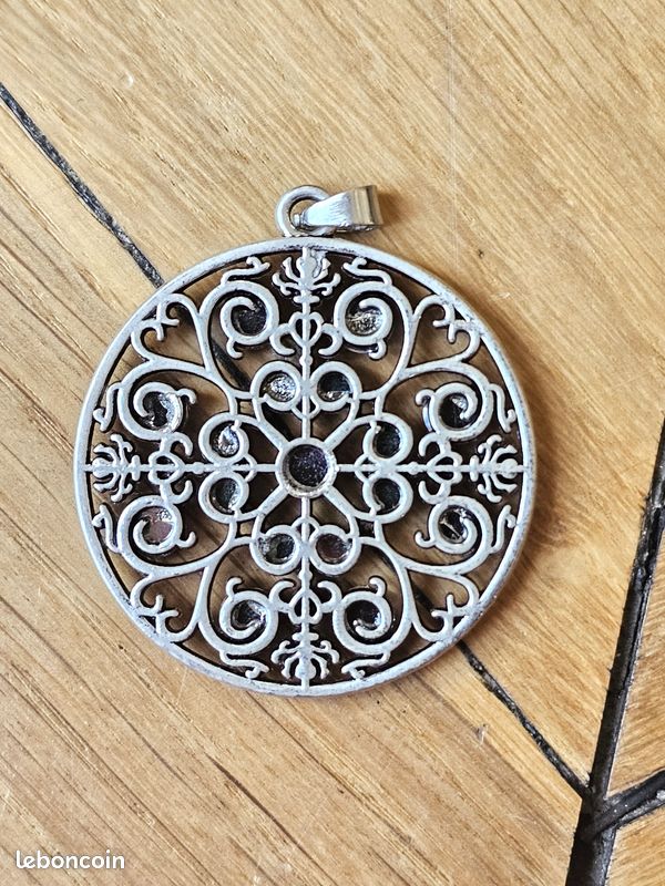 Pendentif Cercle Dôme Inox + Paire De Boucles D'oreilles Assorties – Sans Marque – Neuf