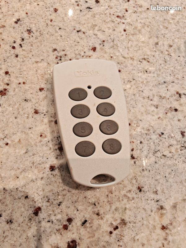Telecommande YOKIS TLC8C 8 canaux 5454403 (image 1)