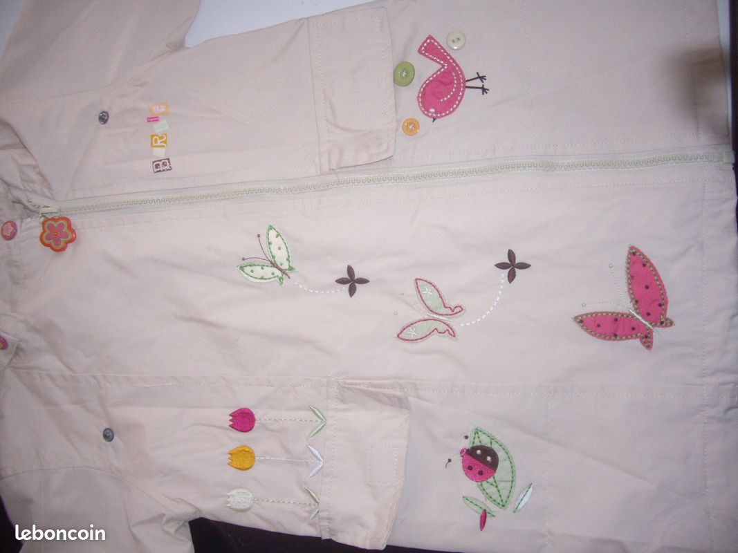 Blouson long barbie avec capuche (image 2)
