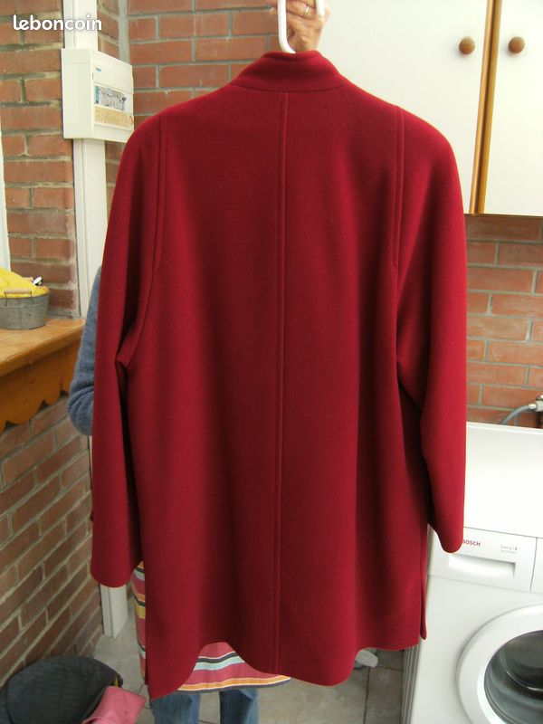 Manteau rouge (image 2)