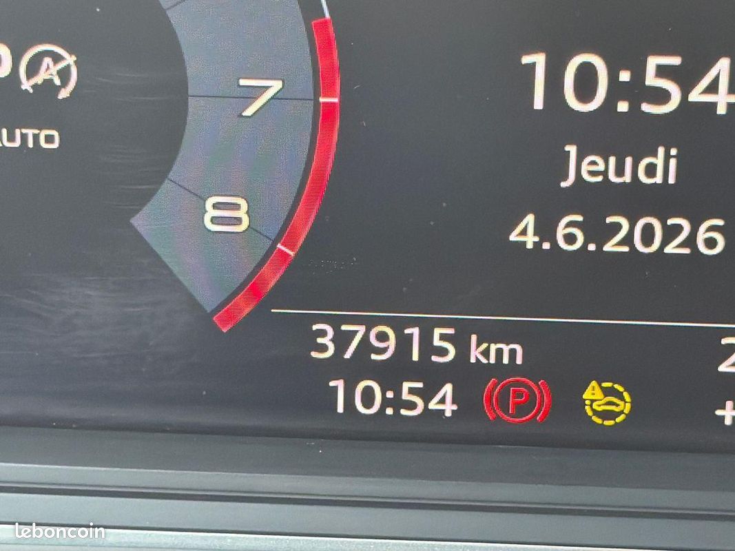 AUDI A1 Sportback 35 TFSI 150 ch S tronic 7 S Line (image 21)
