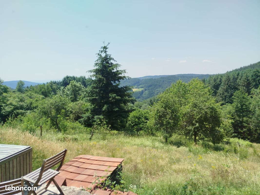 Maison 2 pièces 42 m² · à Saint-Vert · 42 m² · 75 000 €