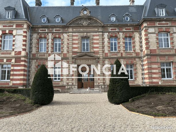 https://img.leboncoin.fr/api/v1/lbcpb1/images/04/c5/05/04c50558dff467e0018de8ed7032f6d9a2a95558.jpg?rule=ad-image