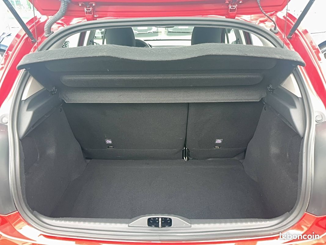 CITROEN C3 PureTech 110 S&S Feel (image 7)