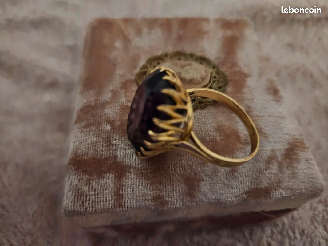 Bague Or 18 Carats Avec Améthyste Cabochon - 7.46 G - Magnifique Occasion