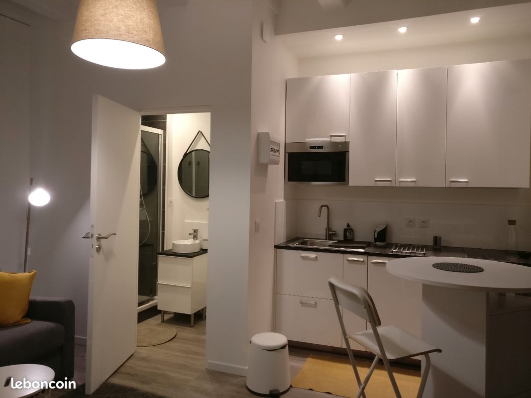 Appartement 1 pièce 19 m² · à Nantes · 19 m² · 528 €