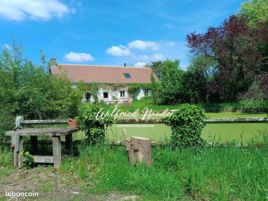 Maison 5 pièces 113 m² · à Saint-Vincent-du-Lorouër · 113 m² · 149 000 €