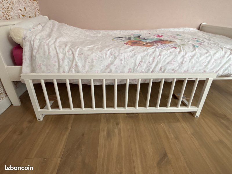 Barrière Bois Blanc Barrière De Lit BabyDan En Bois Blanc - Sécurité Enfant Dès 18 Mois Sécurité Lit Bébé Barrière Bois Blanc Barrière De Lit BabyDan En Bois Blanc - Sécurité Enfant Dès 18 Mois Sécurité Lit Bébé